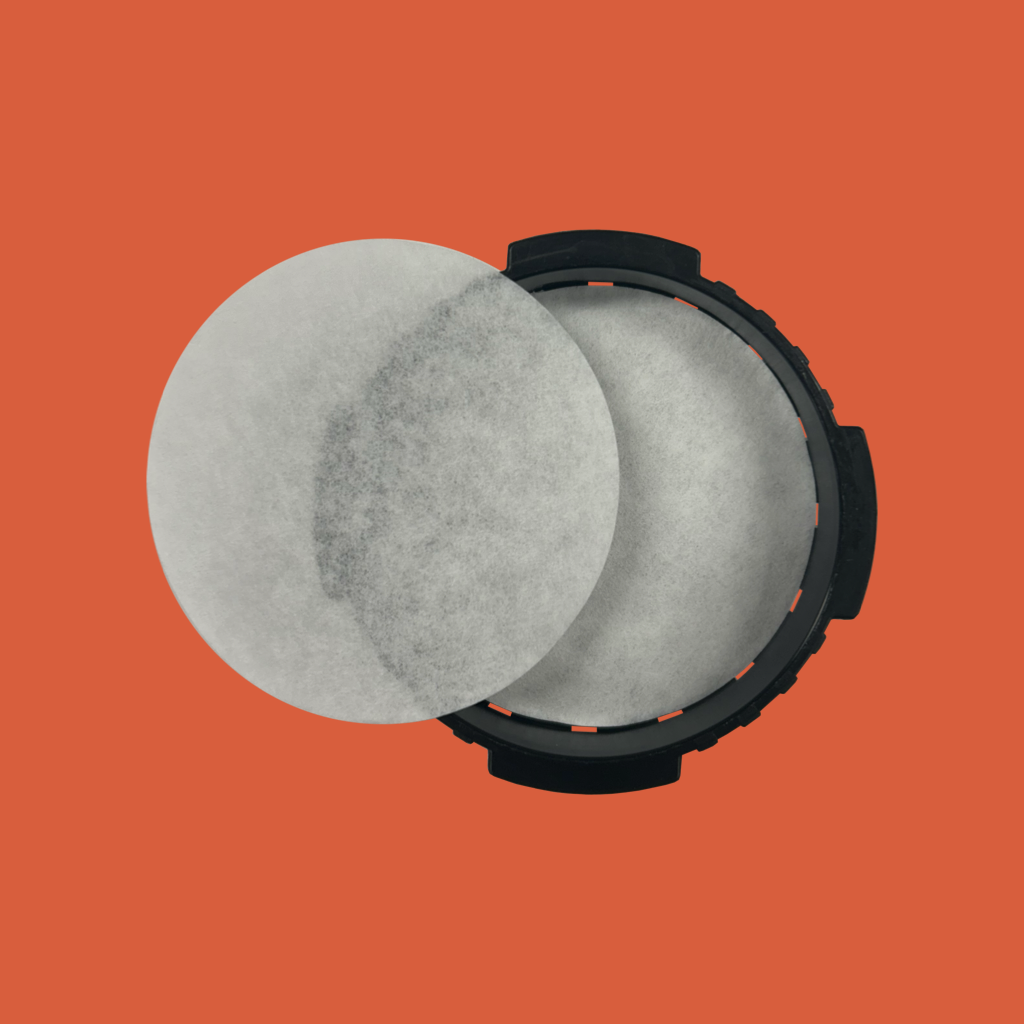 2 Aeropress Filters in Cap